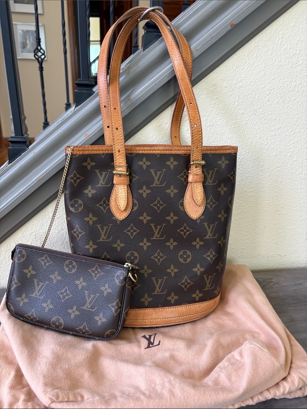Authentic Vintage Louis Vuitton Petit Monogram Bucket PM Leather Brown Tote Bag